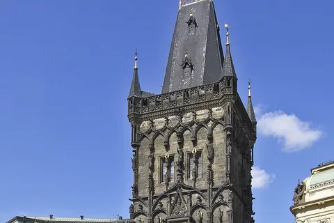 Tour Poudrière de Prague